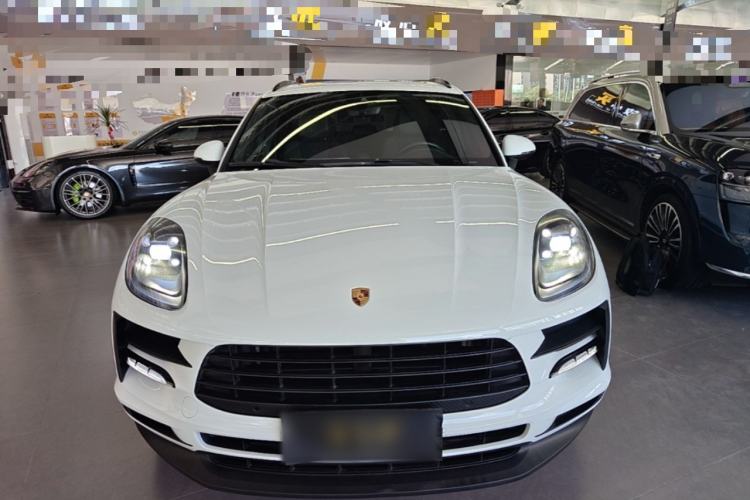 Used Porsche Macan 2018 Macan 2.0T Front