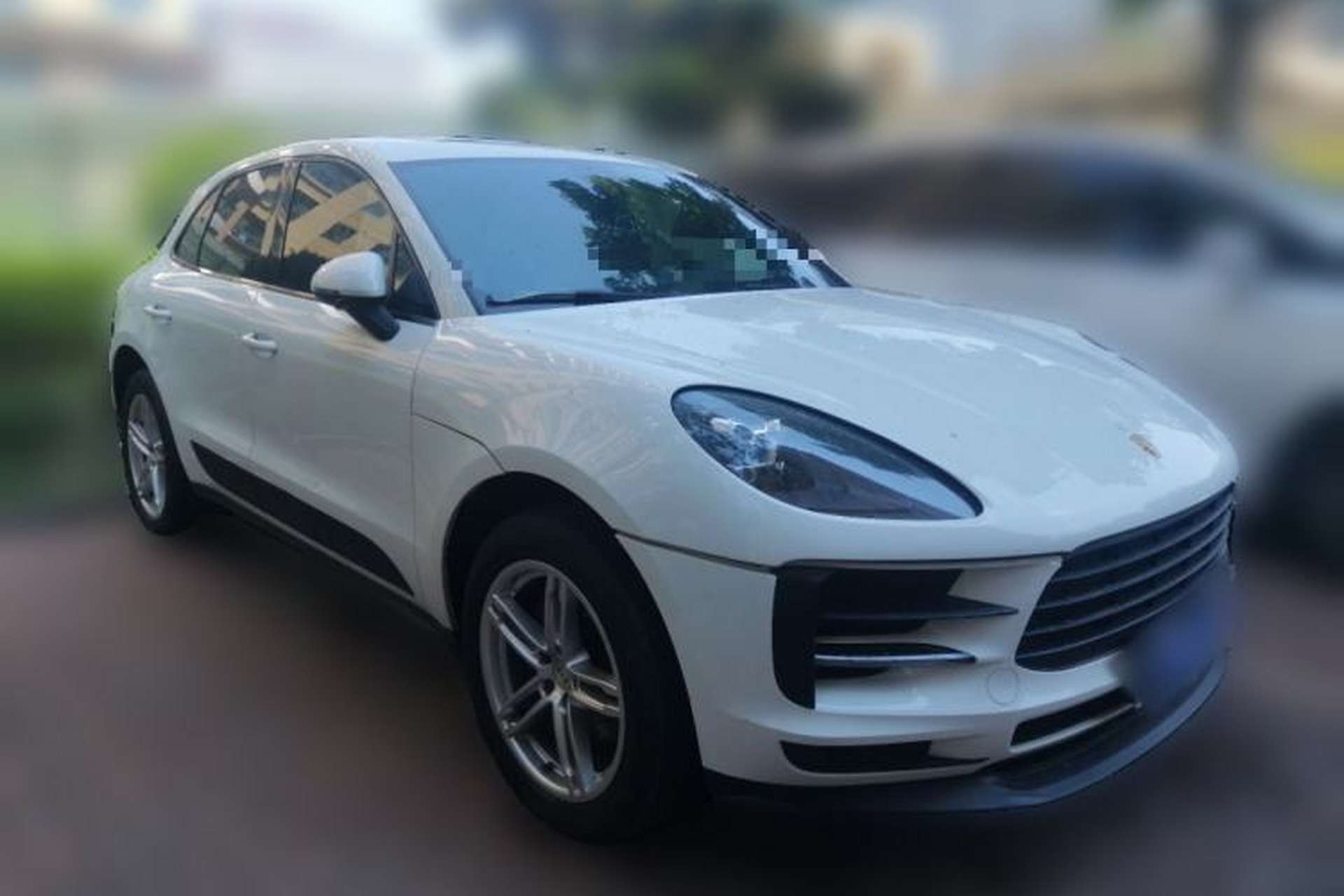 Used Porsche Macan 2018 Macan 2.0T Front Right 45 Deg