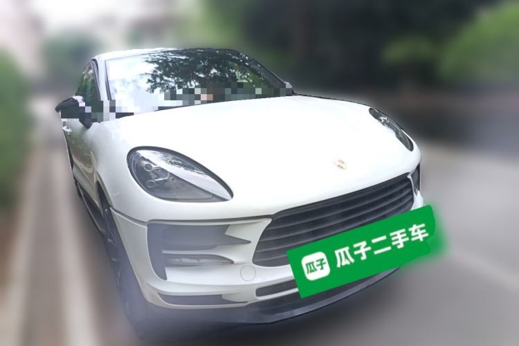 Used Porsche Macan 2018 Macan 2.0T Front Right 45 Deg