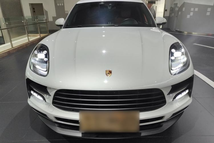 Used Porsche Macan 2018 Macan 2.0T Front