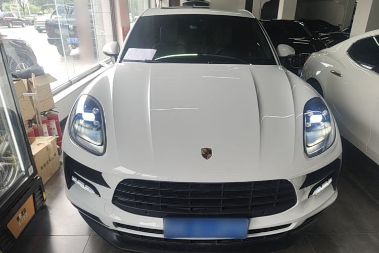 Used Porsche Macan 2018 Macan 2.0T Front