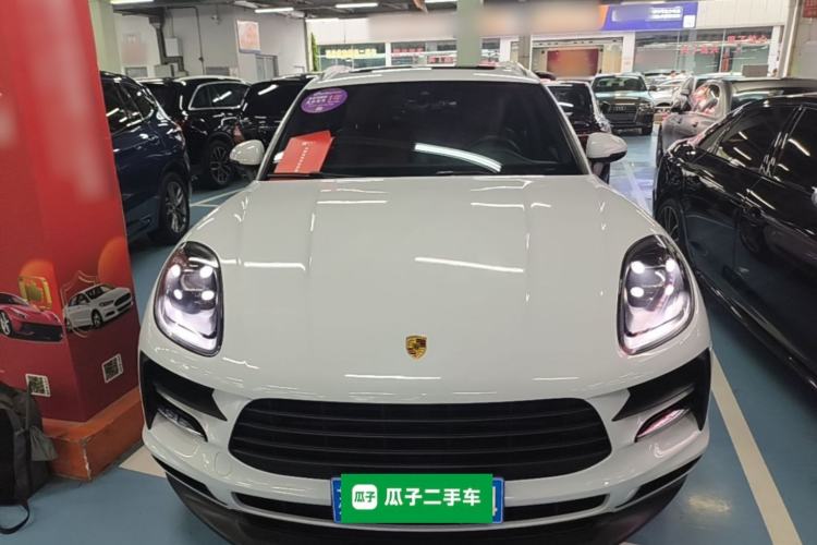 Used Porsche Macan 2018 Macan 2.0T Front