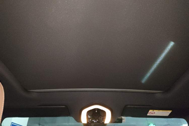 Used Porsche Macan 2018 Macan 2.0T Headliner
