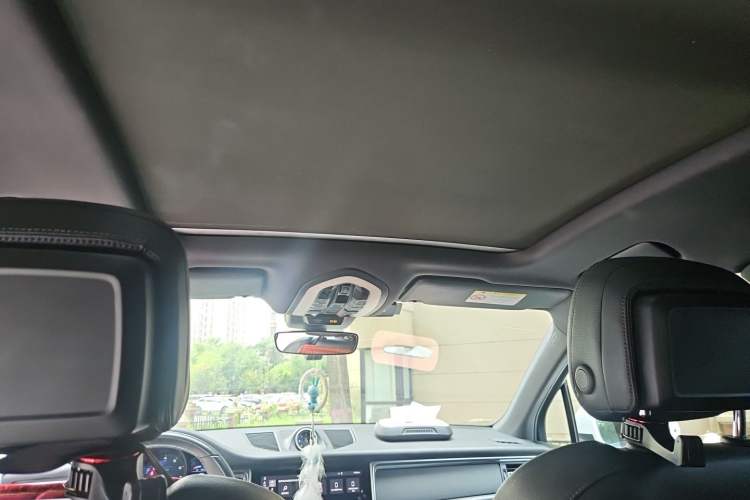 Used Porsche Macan 2018 Macan 2.0T Headliner