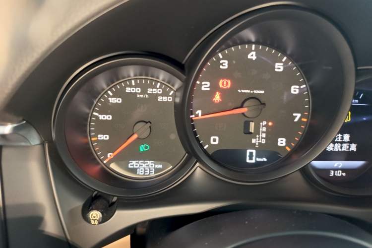 Used Porsche Macan 2018 Macan 2.0T Instrument Cluster