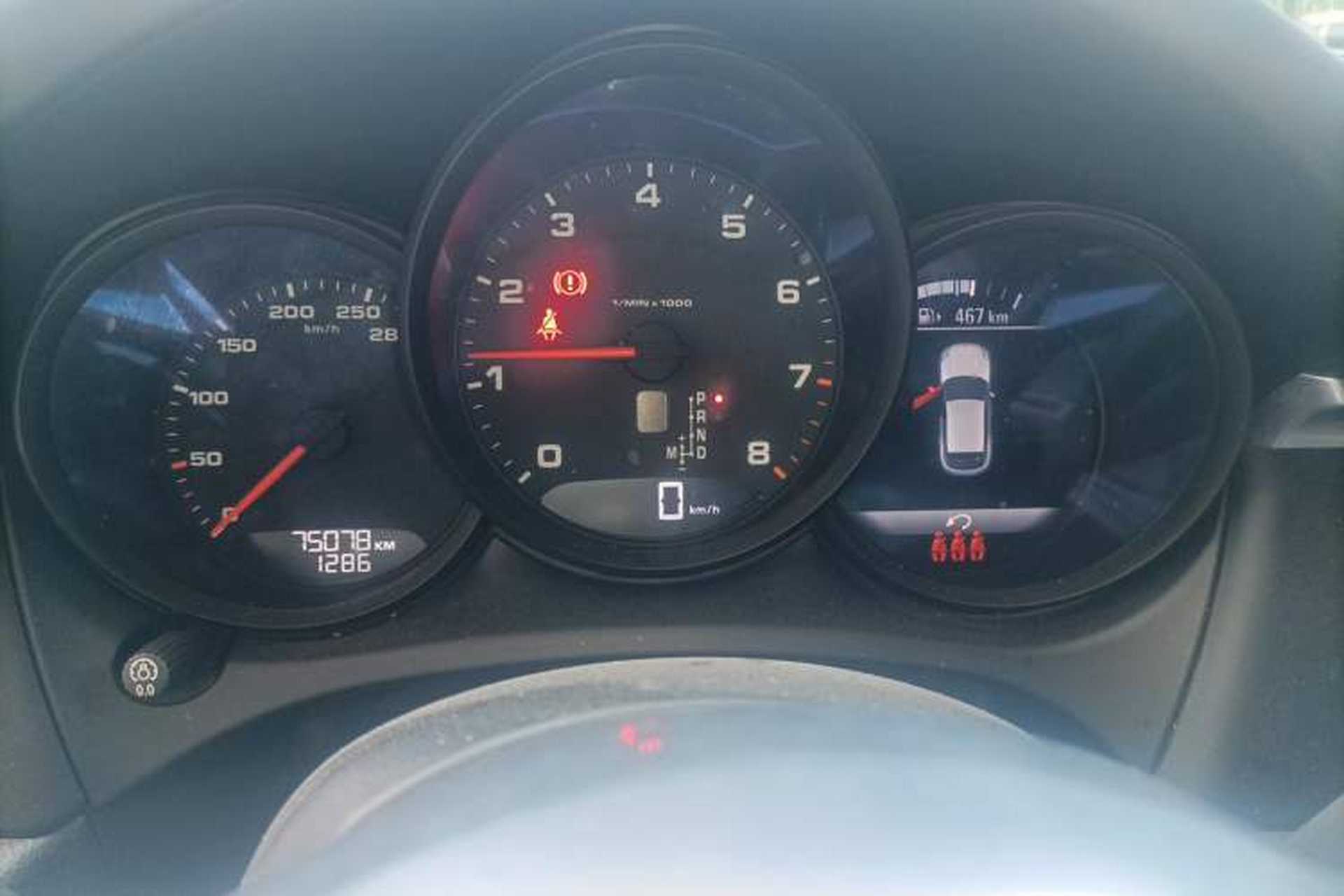 Used Porsche Macan 2018 Macan 2.0T Instrument Cluster