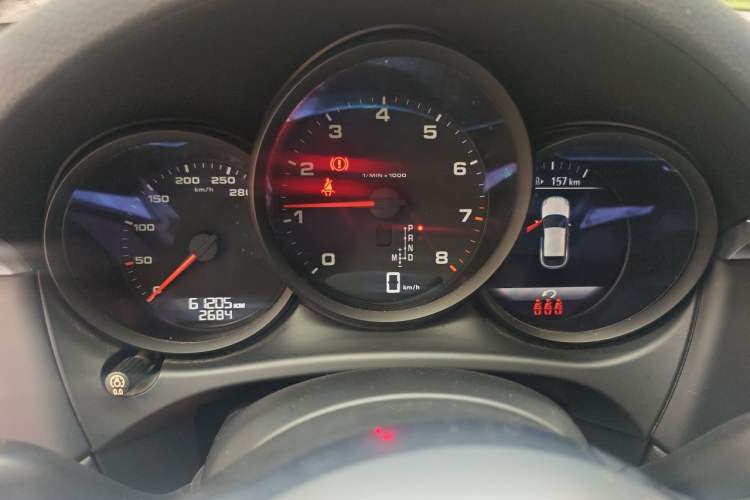 Used Porsche Macan 2018 Macan 2.0T Instrument Cluster