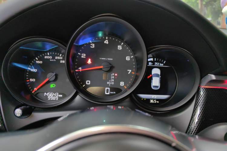Used Porsche Macan 2018 Macan 2.0T Instrument Cluster