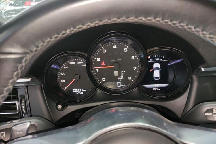 Used Porsche Macan 2018 Macan 2.0T Instrument Cluster
