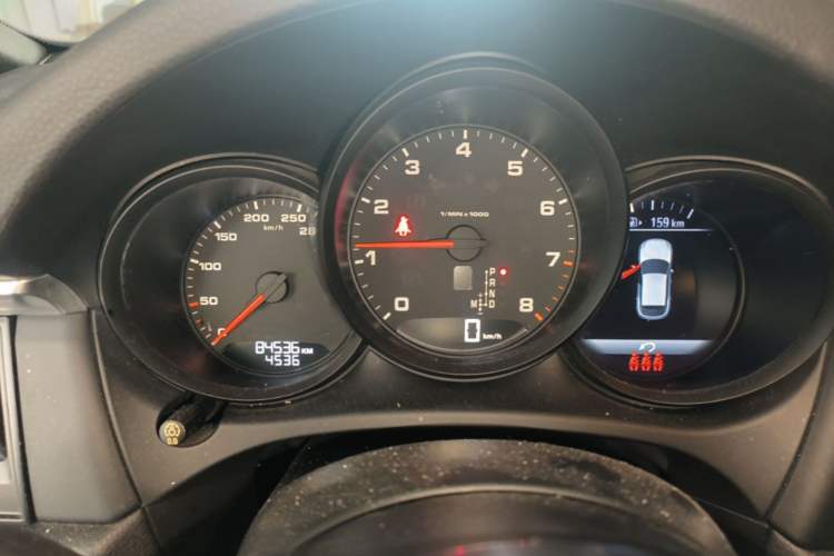 Used Porsche Macan 2018 Macan 2.0T Instrument Cluster