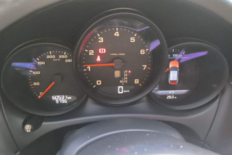 Used Porsche Macan 2018 Macan 2.0T Instrument Cluster