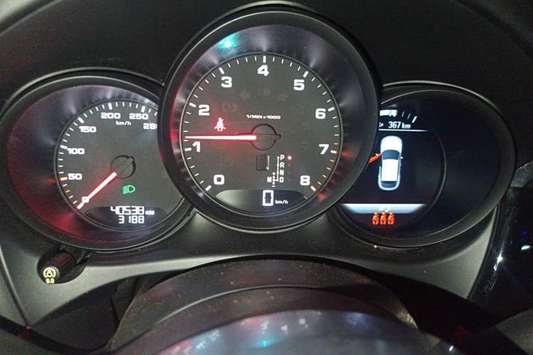 Used Porsche Macan 2018 Macan 2.0T Instrument Cluster