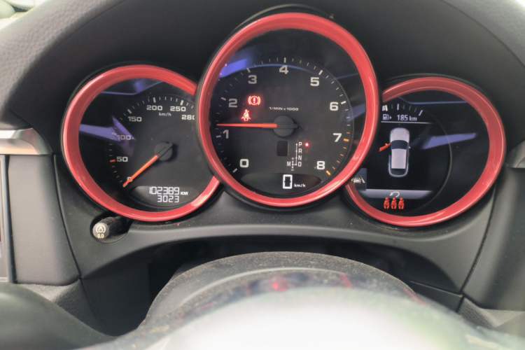 Used Porsche Macan 2018 Macan 2.0T Instrument Cluster