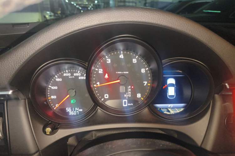 Used Porsche Macan 2018 Macan 2.0T Instrument Cluster