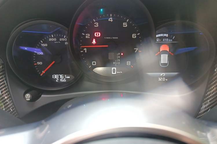 Used Porsche Macan 2018 Macan 2.0T Instrument Cluster