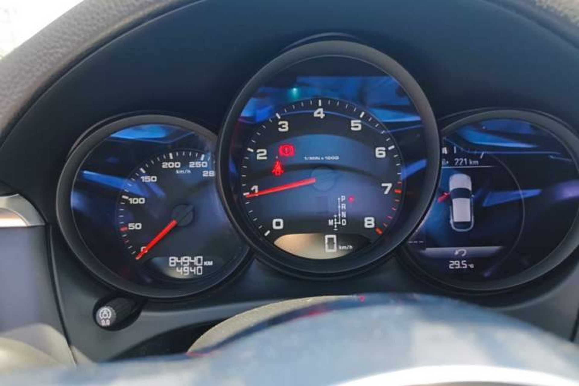 Used Porsche Macan 2018 Macan 2.0T Instrument Cluster
