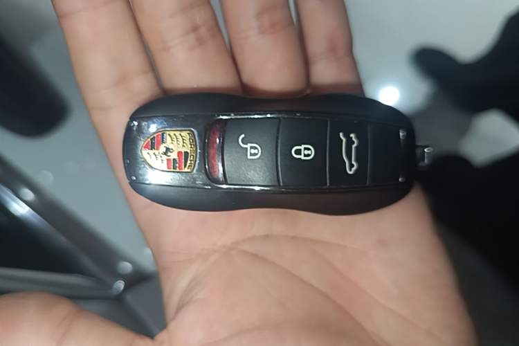 Used Porsche Macan 2018 Macan 2.0T Interior 1