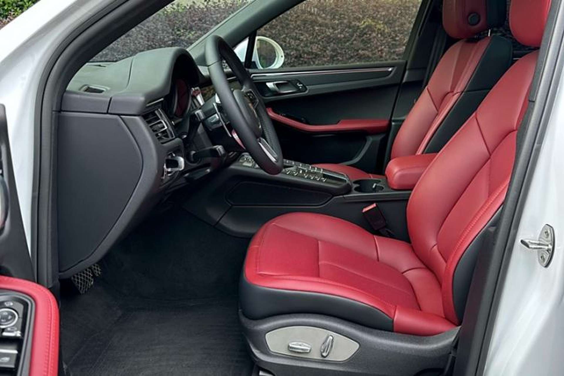 Used Porsche Macan 2018 Macan 2.0T Interior 11