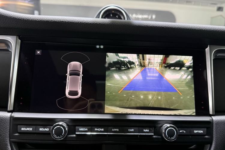 Used Porsche Macan 2018 Macan 2.0T Interior 3