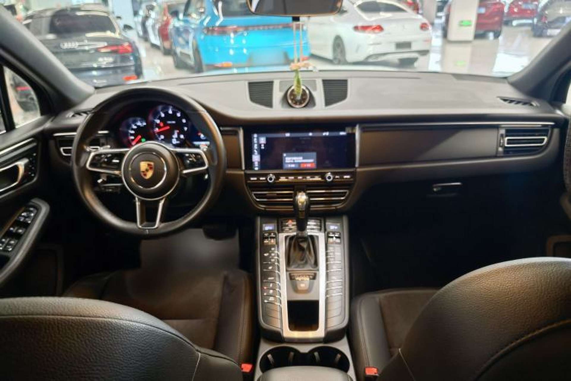 Used Porsche Macan 2018 Macan 2.0T Interior 3