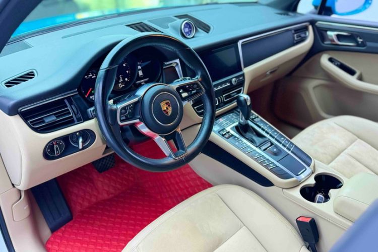 Used Porsche Macan 2018 Macan 2.0T Interior 4