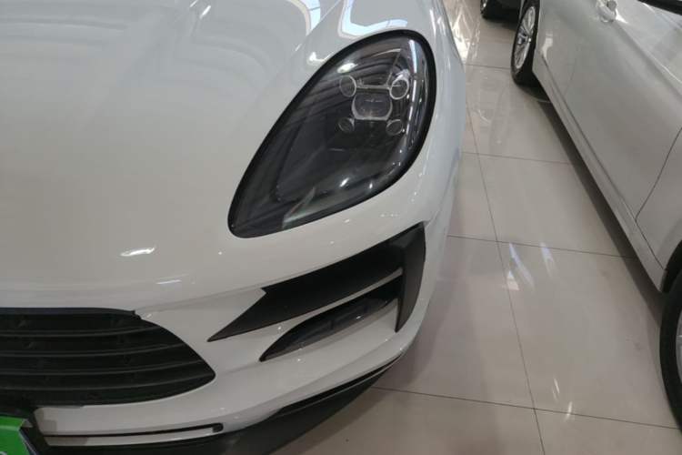Used Porsche Macan 2018 Macan 2.0T Left Front Headlight