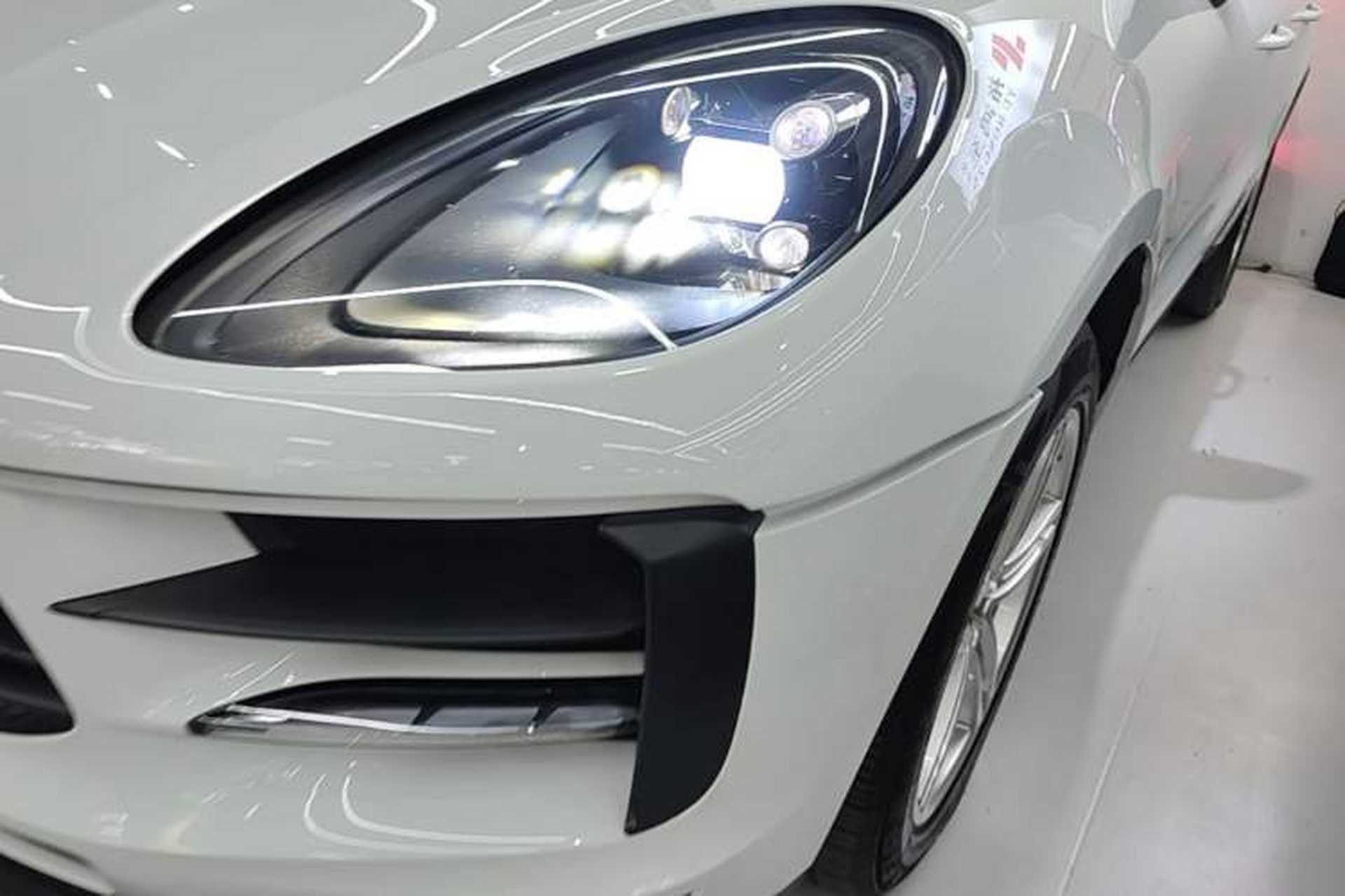 Used Porsche Macan 2018 Macan 2.0T Left Front Headlight