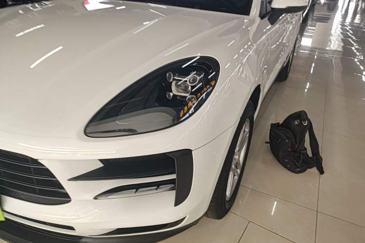 Used Porsche Macan 2018 Macan 2.0T Left Front Headlight