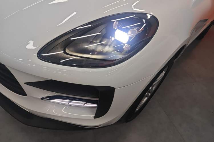 Used Porsche Macan 2018 Macan 2.0T Left Front Headlight