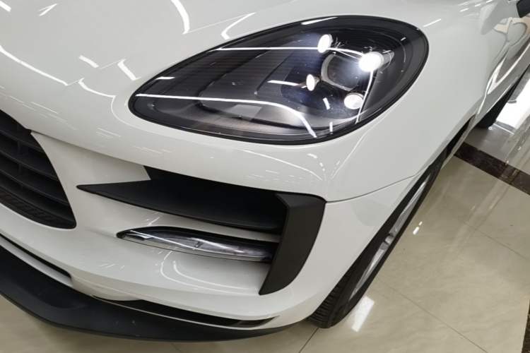 Used Porsche Macan 2018 Macan 2.0T Left Front Headlight