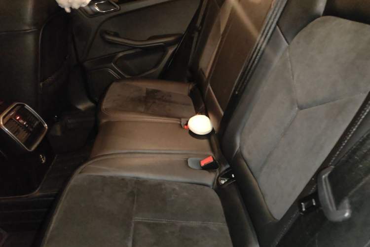 Used Porsche Macan 2018 Macan S 3.0T Left Rear Seat