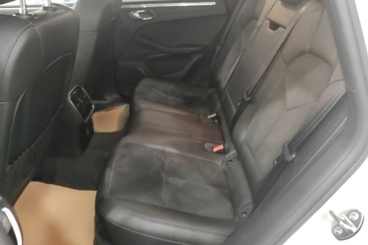 Used Porsche Macan 2018 Macan 2.0T Left Rear Seat