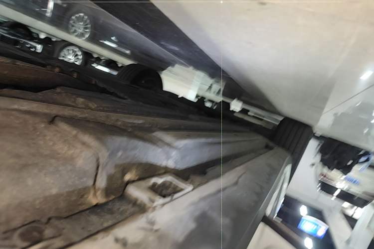 Used Porsche Macan 2018 Macan 2.0T Left Side Sill