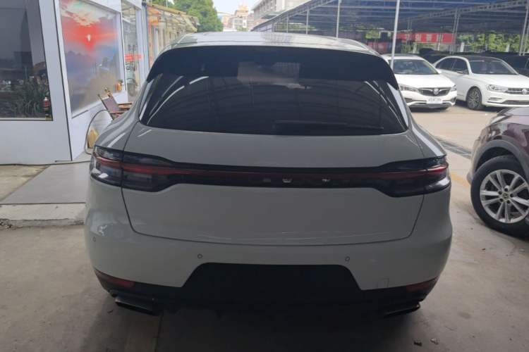 Used Porsche Macan 2018 Macan 2.0T Rear