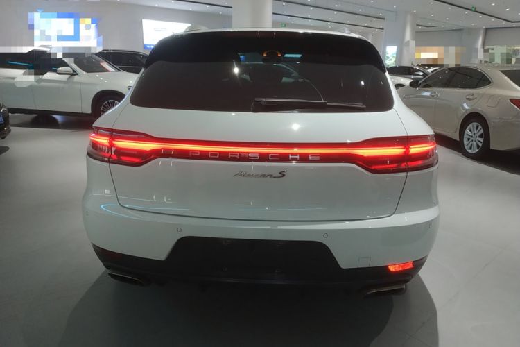 Used Porsche Macan 2018 Macan 2.0T Rear