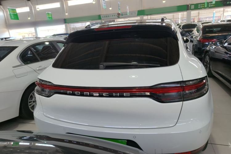 Used Porsche Macan 2018 Macan 2.0T Rear