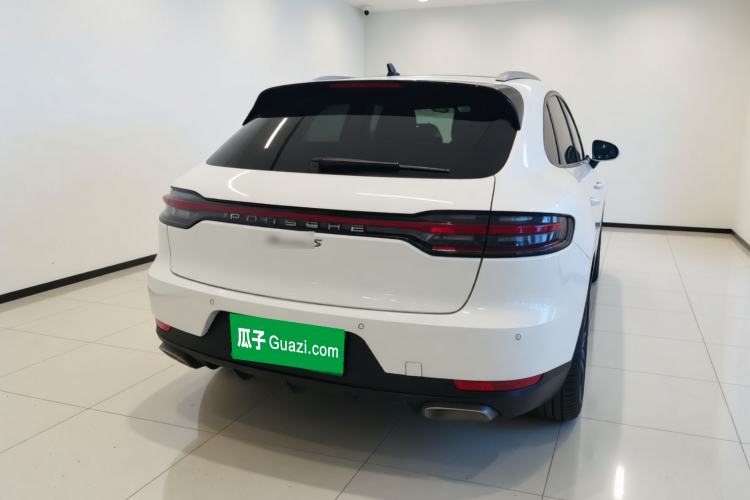 Used Porsche Macan 2018 Macan 2.0T Rear