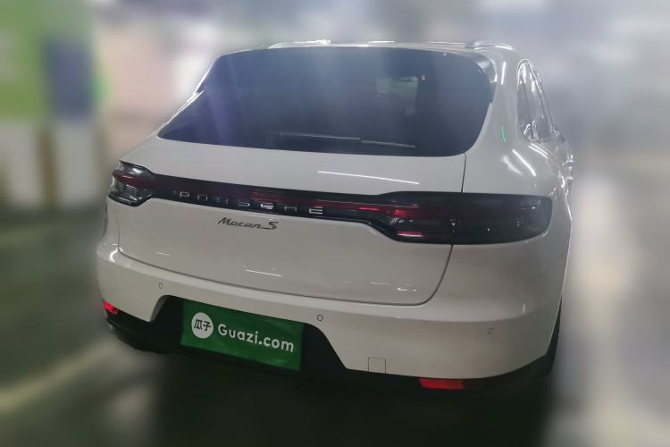 Used Porsche Macan 2018 Macan 2.0T Rear