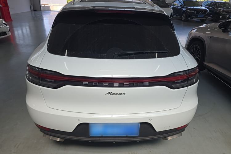 Used Porsche Macan 2018 Macan 2.0T Rear