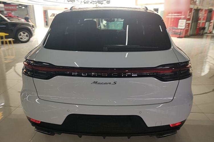 Used Porsche Macan 2018 Macan 2.0T Rear