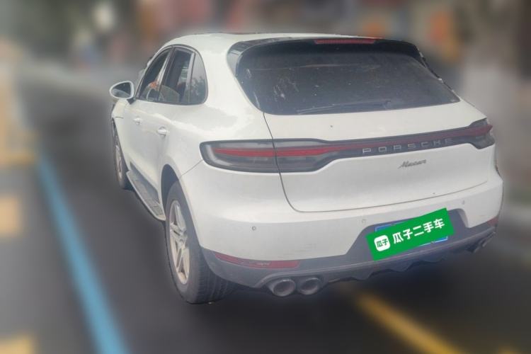 Used Porsche Macan 2018 Macan 2.0T Rear Left 45 Deg