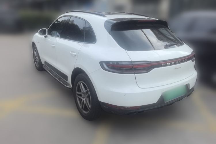 Used Porsche Macan 2018 Macan 2.0T Rear Left 45 Deg
