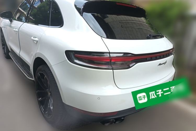 Used Porsche Macan 2018 Macan 2.0T Rear Left 45 Deg