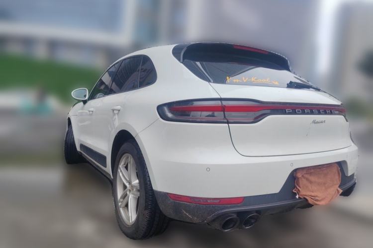 Used Porsche Macan 2018 Macan 2.0T Rear Left 45 Deg