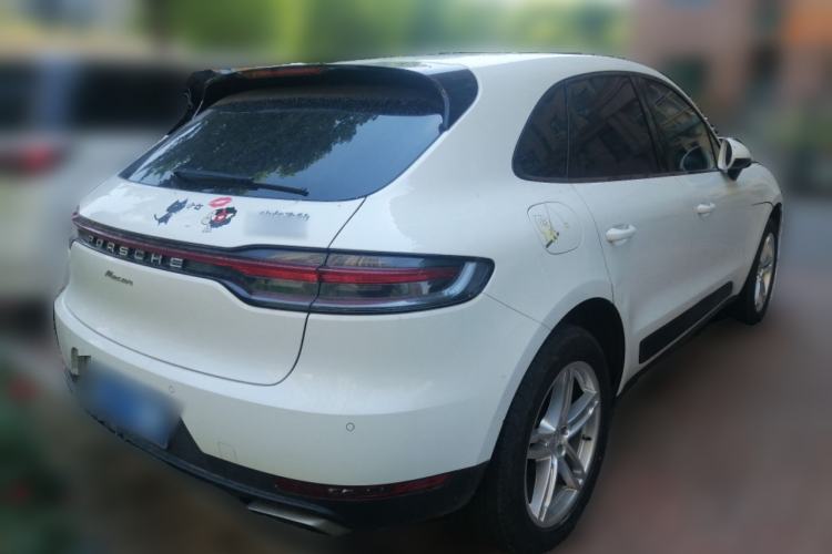 Used Porsche Macan 2018 Macan 2.0T Rear Right 45 Deg