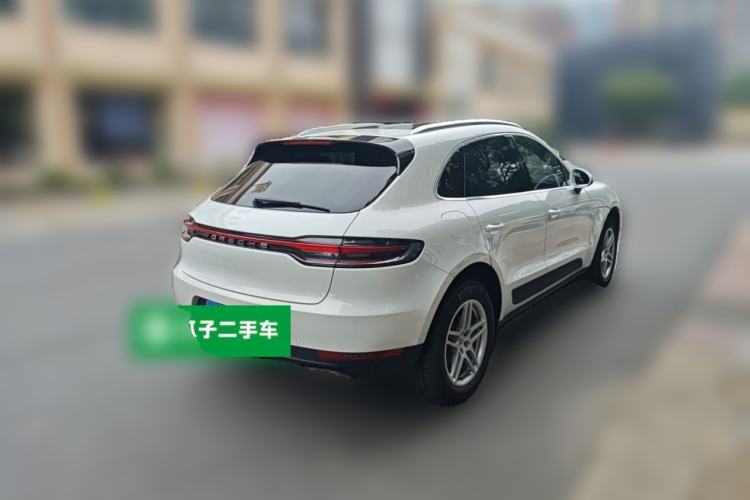 Used Porsche Macan 2018 Macan 2.0T Rear Right 45 Deg