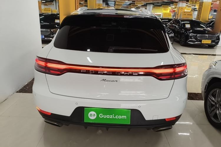 Used Porsche Macan 2018 Macan 2.0T Rear