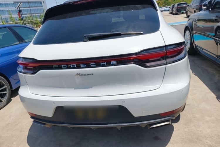 Used Porsche Macan 2018 Macan 2.0T Rear