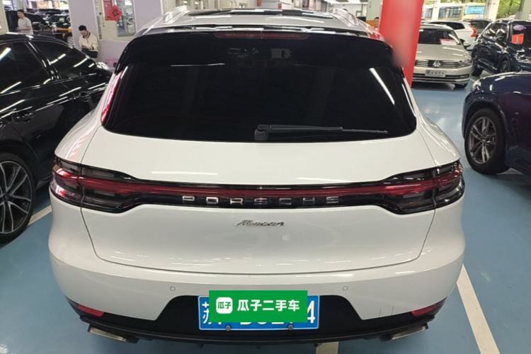 Used Porsche Macan 2018 Macan 2.0T Rear