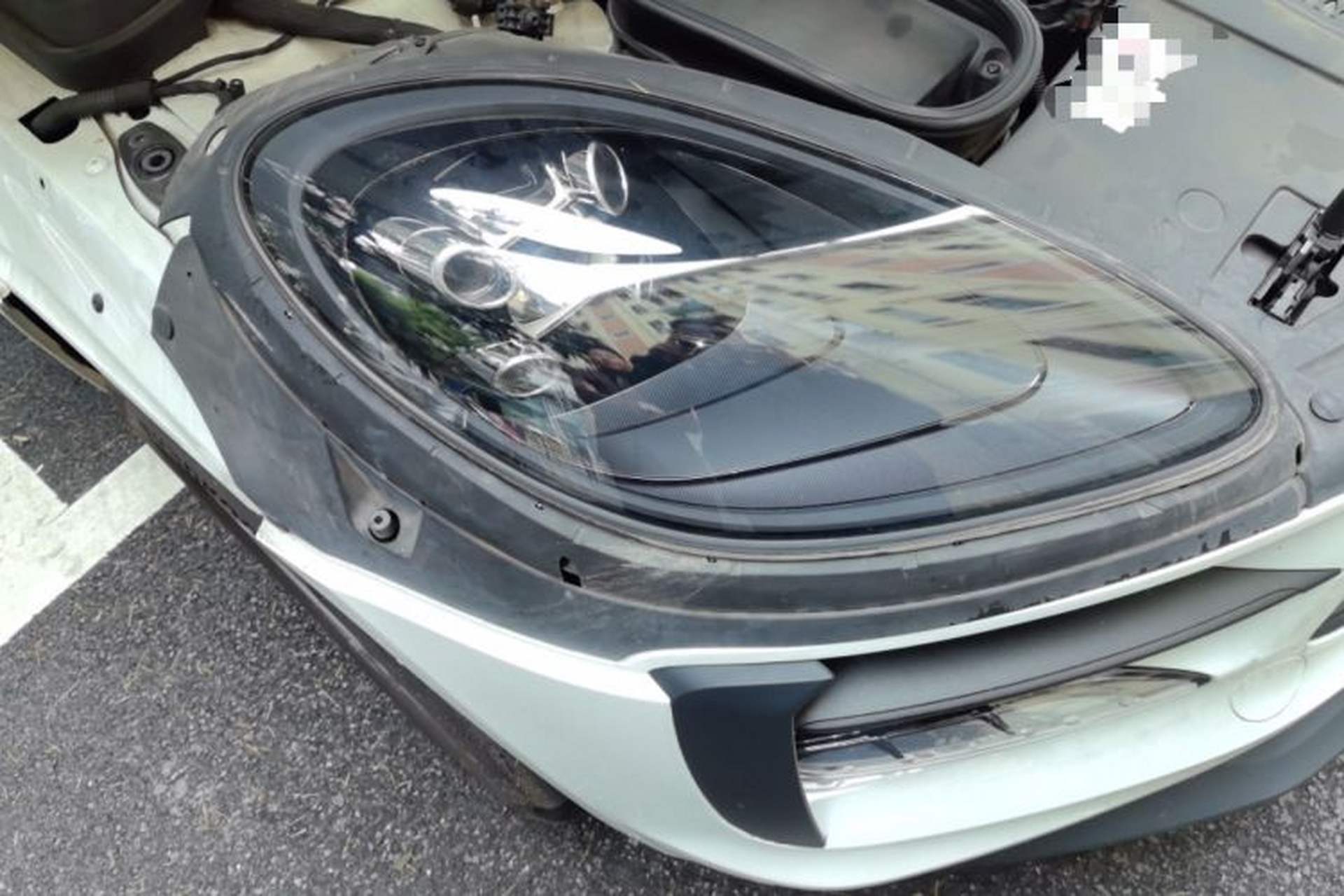 Used Porsche Macan 2018 Macan 2.0T Right Front Headlight